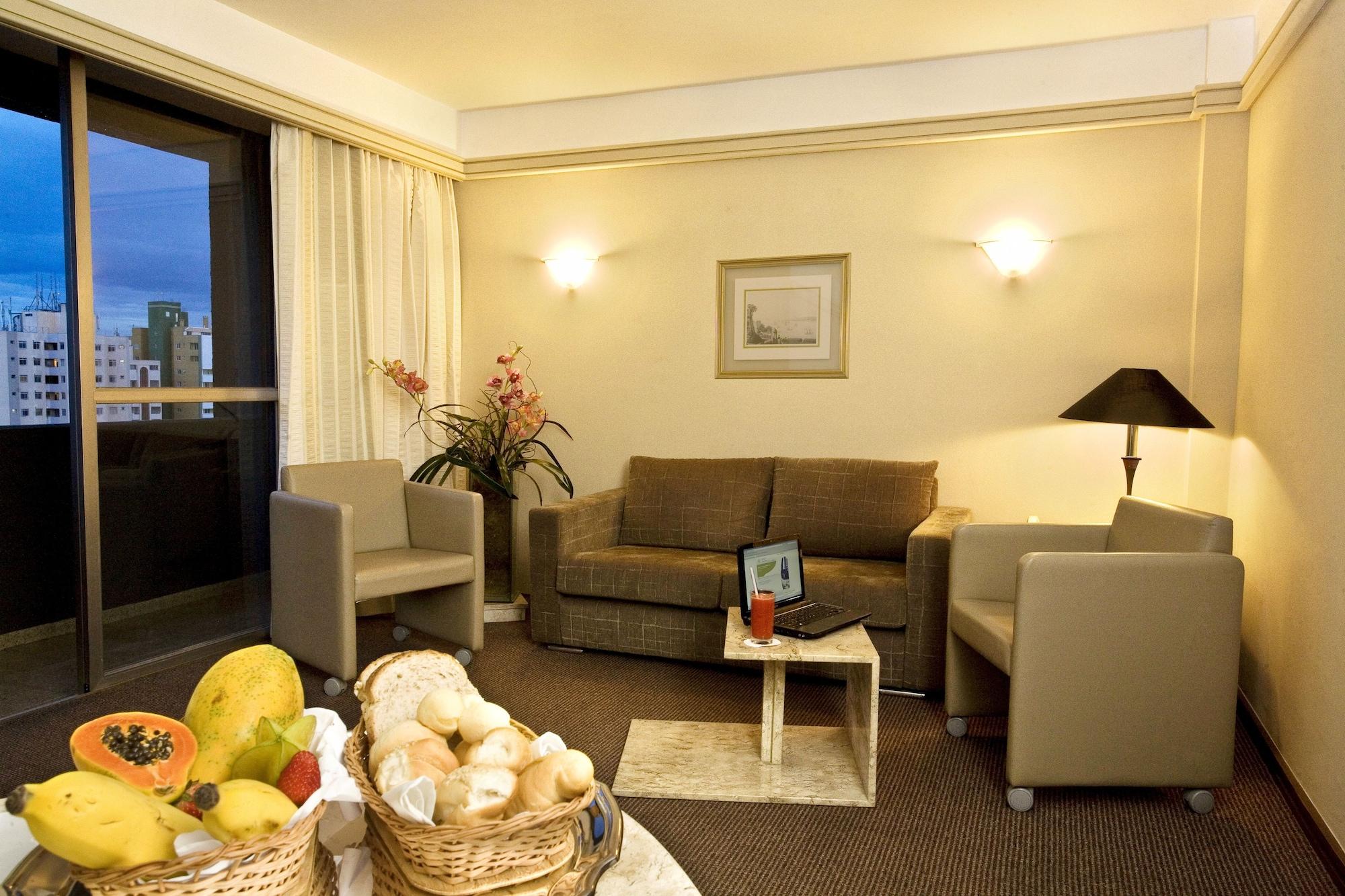 Alta Reggia Plaza Hotel Curitiba Dış mekan fotoğraf