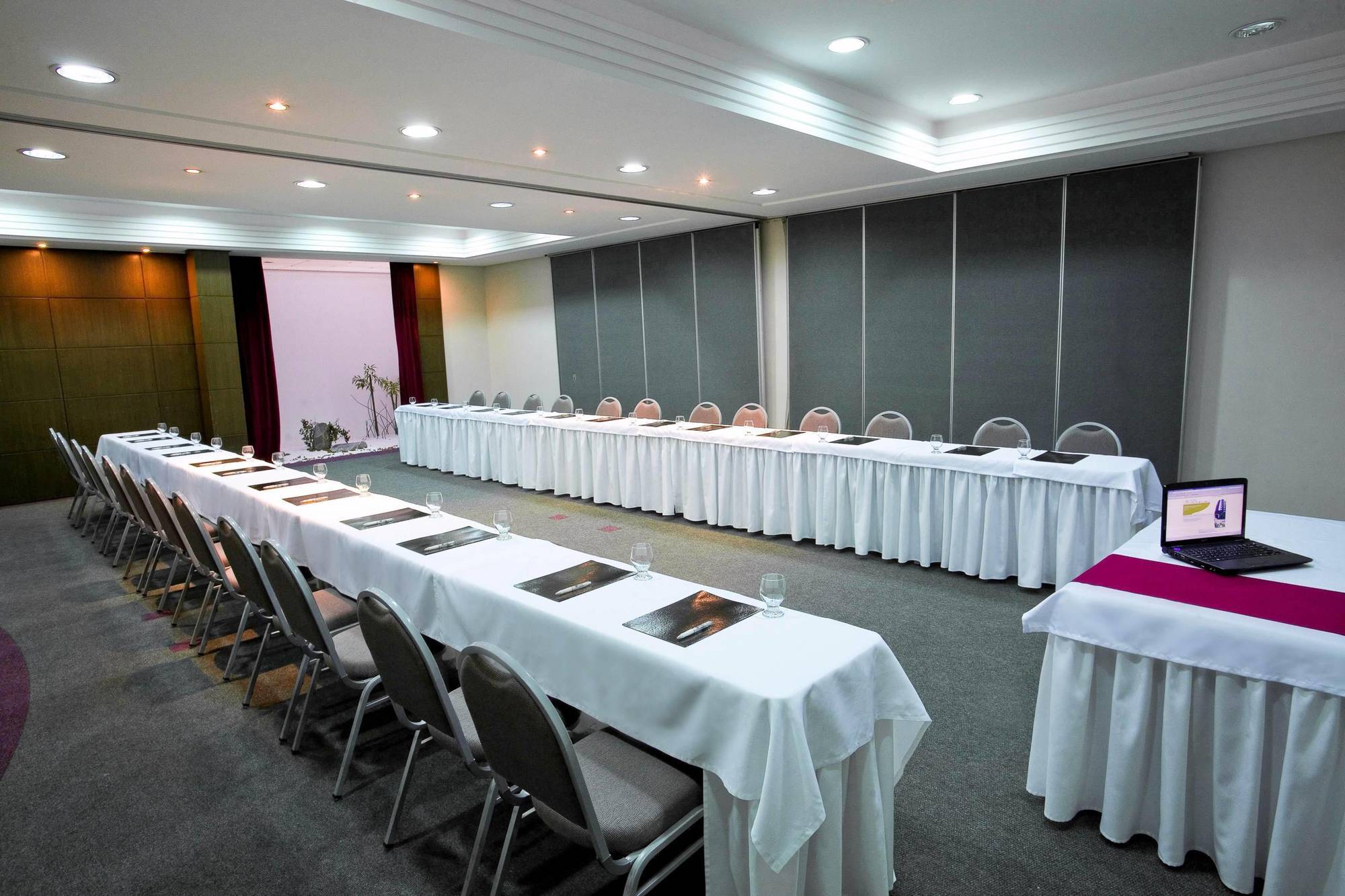 Alta Reggia Plaza Hotel Curitiba Dış mekan fotoğraf